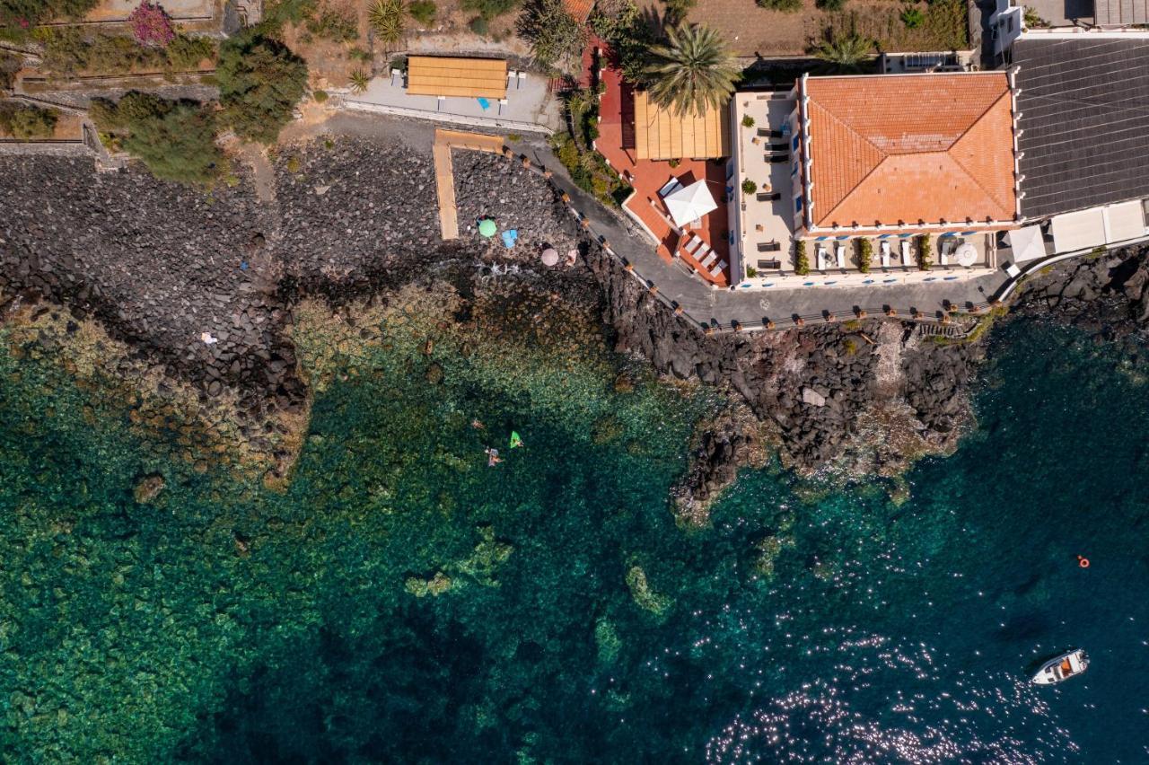 Hotel L'Ariana Isole Eolie - Una Esperienze Лени Экстерьер фото